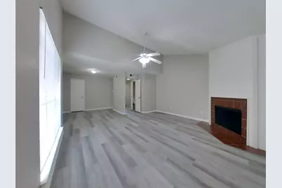 7717 Intrepid Street, Houston, TX 77072 - Photo 3