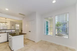 158 N Magnolia Pond Pl, The Woodlands, TX 77381 - Photo 9