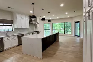 132 Mockingbird Ln, Livingston, TX 77351 - Photo 9