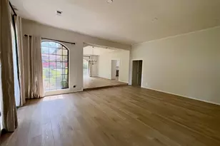 132 Mockingbird Ln, Livingston, TX 77351 - Photo 5