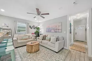 1022 Avenue L, Galveston, TX 77550 - Photo 13