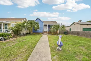 1022 Avenue L, Galveston, TX 77550 - Photo 71