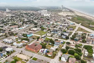 1022 Avenue L, Galveston, TX 77550 - Photo 91