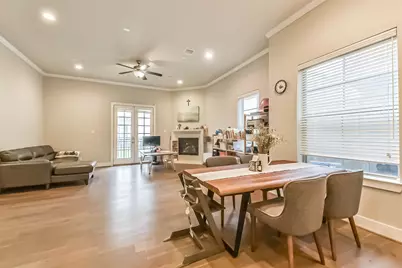 10914 Brookeshire Chase Lane, Houston, TX 77043 - Photo 13