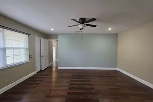 2623 Hollow Hook Rd, Houston, TX 77080 - Photo 21