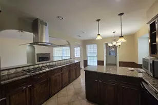 2623 Hollow Hook Rd, Houston, TX 77080 - Photo 7