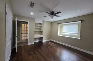 2623 Hollow Hook Rd, Houston, TX 77080 - Photo 17