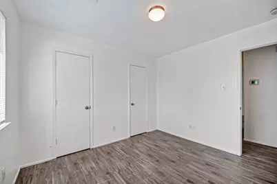 4403 Sprangletop Avenue, Baytown, TX 77521 - Photo 33