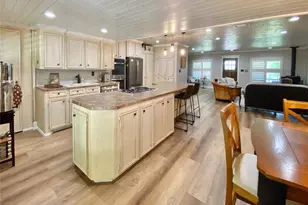 12220 Shepard Hill Rd, Willis, TX 77318 - Photo 11