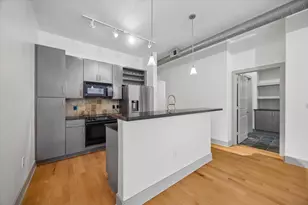 1901 Post Oak Blvd, Houston, TX 77056 - Photo 7