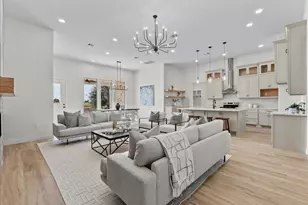 224 Cripple Creek Ln, Angleton, TX 77515 - Photo 9