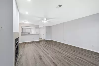 16800 Sugar Pine Drive #31, Houston, TX 77090 - Photo 7