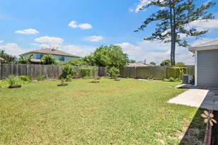 12730 Pelican Bay Dr, Houston, TX 77038 - Photo 17