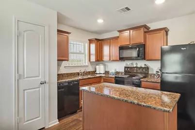 12730 Pelican Bay Drive, Houston, TX 77038 - Photo 13