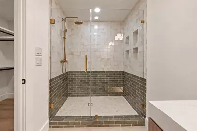 10111 Kerrwood Lane, Houston, TX 77080 - Photo 19