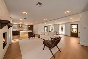 10111 Kerrwood Ln, Houston, TX 77080 - Photo 7
