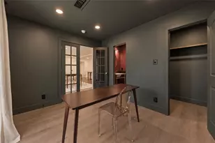 10111 Kerrwood Ln, Houston, TX 77080 - Photo 9