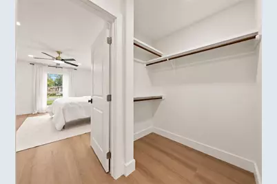 10111 Kerrwood Lane, Houston, TX 77080 - Photo 17