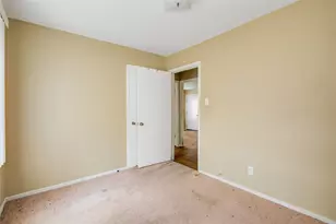 215 Cypress St, Lake Jackson, TX 77566 - Photo 19