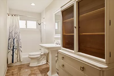 10718 Inwood Drive, Houston, TX 77042 - Photo 17