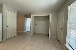 9503 Homeland Dr, Houston, TX 77083 - Photo 11