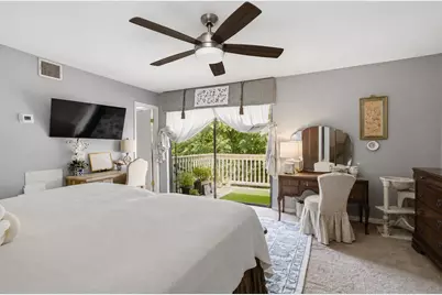772 Worthshire Street #3, Houston, TX 77008 - Photo 11