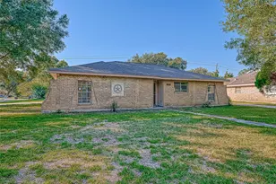 11503 High Star Dr, Houston, TX 77072 - Photo 3