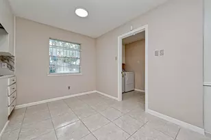 11503 High Star Dr, Houston, TX 77072 - Photo 25