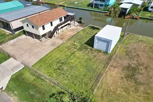 763 County Road 209, Sargent, TX 77414 - Photo 1