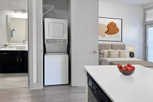 2727 Brazos St, Houston, TX 77006 - Photo 3