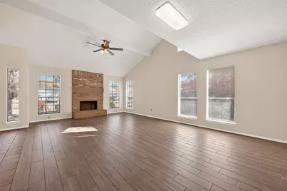 1910 Brushy Creek Drive, Sugar Land, TX 77478 - Photo 9