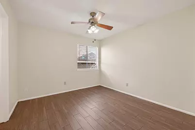 1910 Brushy Creek Drive, Sugar Land, TX 77478 - Photo 19