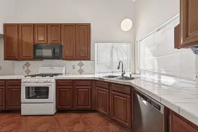 1910 Brushy Creek Drive, Sugar Land, TX 77478 - Photo 15