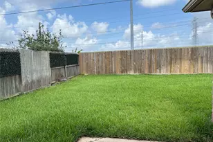 2806 Great Lakes Ave, Sugar Land, TX 77479 - Photo 15