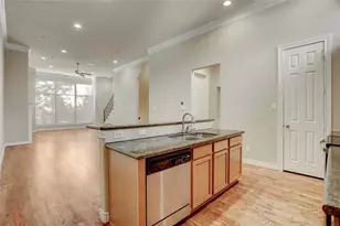 9133 Creekstone Lake Dr, Houston, TX 77054 - Photo 13