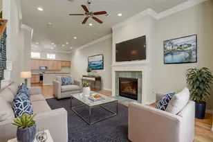 9133 Creekstone Lake Dr, Houston, TX 77054 - Photo 7