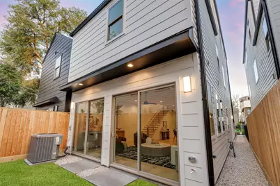 2628 Peckham Street, Houston, TX 77098 - Photo 43