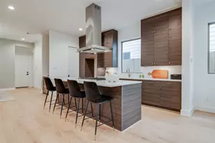 2628 Peckham St, Houston, TX 77098 - Photo 5