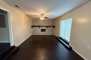 584 Elm St, Prairie View, TX 77484 - Photo 7