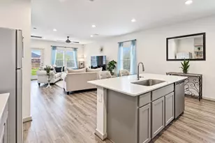 2815 Chase Cross Ln, Houston, TX 77047 - Photo 17