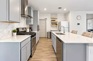 2815 Chase Cross Ln, Houston, TX 77047 - Photo 13