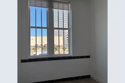 2102 Mechanic Street #104, Galveston, TX 77550 - Photo 3