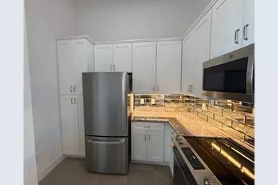 2102 Mechanic Street #104, Galveston, TX 77550 - Photo 5