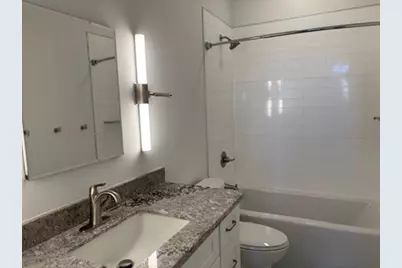 2102 Mechanic Street #104, Galveston, TX 77550 - Photo 7