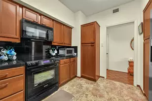 15 Greenway Plz, Houston, TX 77046 - Photo 5