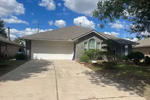 7814 Log Hollow Dr, Houston, TX 77040 - Photo 1