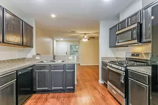 18802 N Lyford Dr, Katy, TX 77449 - Photo 9