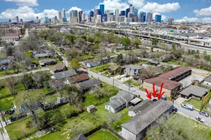 3126 Webster St, Houston, TX 77004 - Photo 3