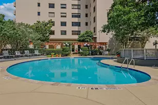 1400 Hermann Dr, Houston, TX 77004 - Photo 17