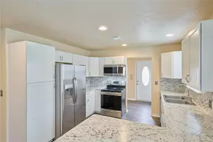 450 Ritchey Rd, Coldspring, TX 77331 - Photo 9